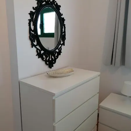 Taidia Apartment *